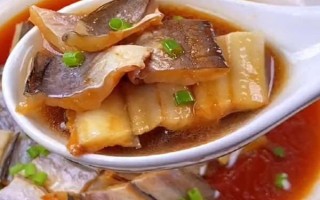 鰻魚干的鹽分過多如何食用，用淡鹽水浸泡數(shù)小時可減輕咸味
