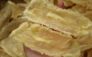 鱈魚(yú)膠的價(jià)格，價(jià)格的高低與產(chǎn)地、規(guī)格等有關(guān)