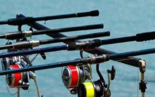 魚線、魚鉤、魚竿的綁法，不同線組間的綁法不同