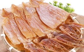 廣東汕尾的特產(chǎn)，有陸河青梅、陸河木瓜等