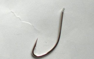 5號白狐鉤與幾號伊勢尼鉤相當(dāng)，尺寸大約相當(dāng)于6號伊勢尼鉤