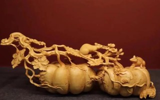 真假黃楊木雕如何鑒別，可以從色澤和包漿來辨別