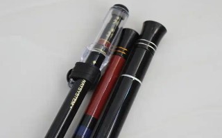 溪流竿和普通魚竿的區(qū)別，前者泛指手竿、后者是手竿和海竿的統(tǒng)稱