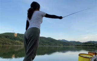 釣鰱鳙的技巧，釣位要選擇順風(fēng)或偏風(fēng)的地方