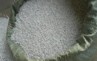 栽培基質(zhì)的種類，常見的有珍珠巖、巖棉等