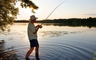 6.3米魚竿配多長(zhǎng)主線，可以根據(jù)魚竿的軟硬程度決定