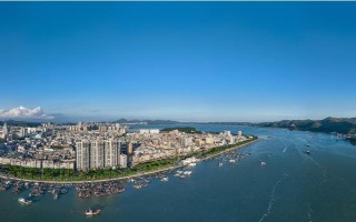 廣東汕尾的特產(chǎn)，有陸河青梅、陸河木瓜等