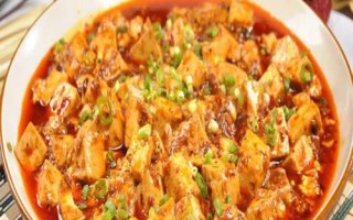 成都有哪些特色美食，擔(dān)擔(dān)面屬于成都著名小吃