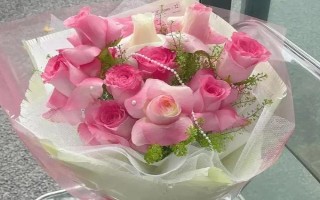粉色洛神玫瑰花的花語是什么，寓意初戀、甜美、純真等