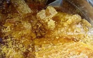 百花蜜和椴樹蜜哪個(gè)更好，相同條件下百花蜜明顯要優(yōu)于椴樹蜜