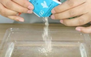 多菌靈兌水比例，常用500倍或1000倍比例的水稀釋
