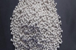 復(fù)合肥的使用注意事項(xiàng)，一般畝用量為30-40千克