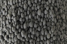 生物肥與有機(jī)肥有什么區(qū)別，概念、外觀、作用和價(jià)格均不同
