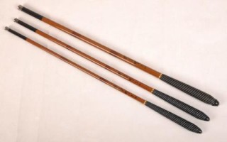碳素魚竿導電后會不會受損，竿體一般不會受損但會傷人
